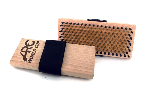 Handbürste  Fine brass - Black nylon containment loop
